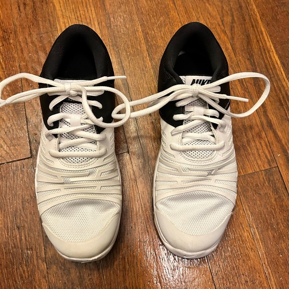 Kids black & white Nike flex show shoes - Picture 2 of 6